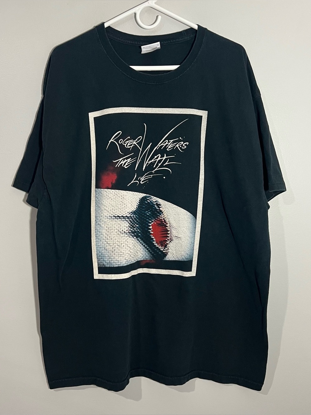 Roger Waters The Wall 2010 World Tour Black Short Sleeve T-Shirt Adult 2XL